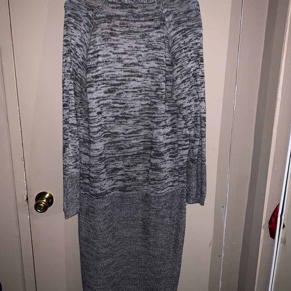 Long open cardigan